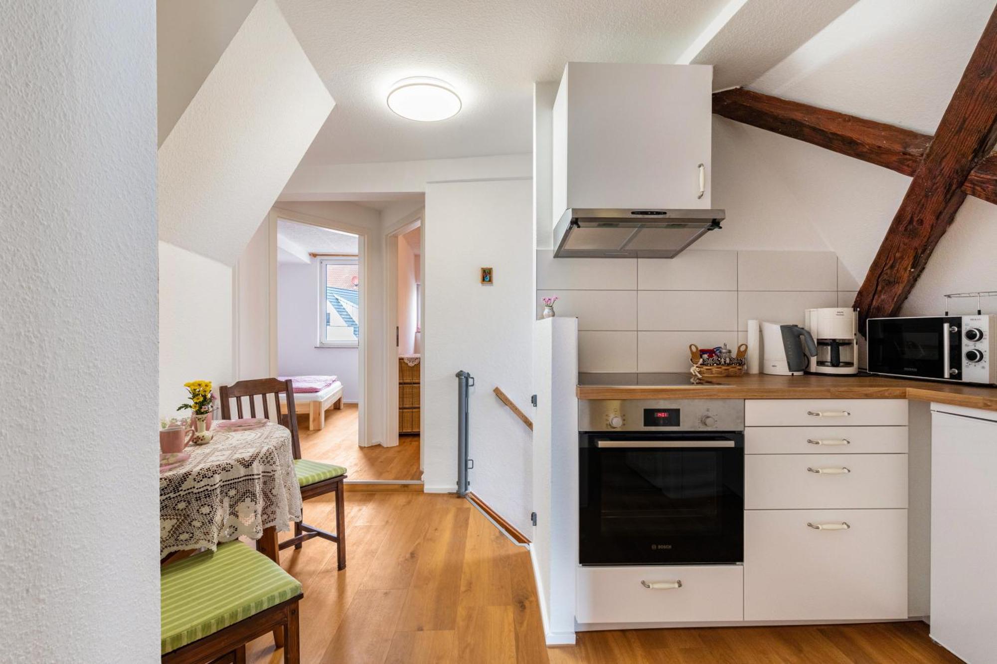 Apartmenthaus Ferienwohnungen Sila 바인슈타트 외부 사진
