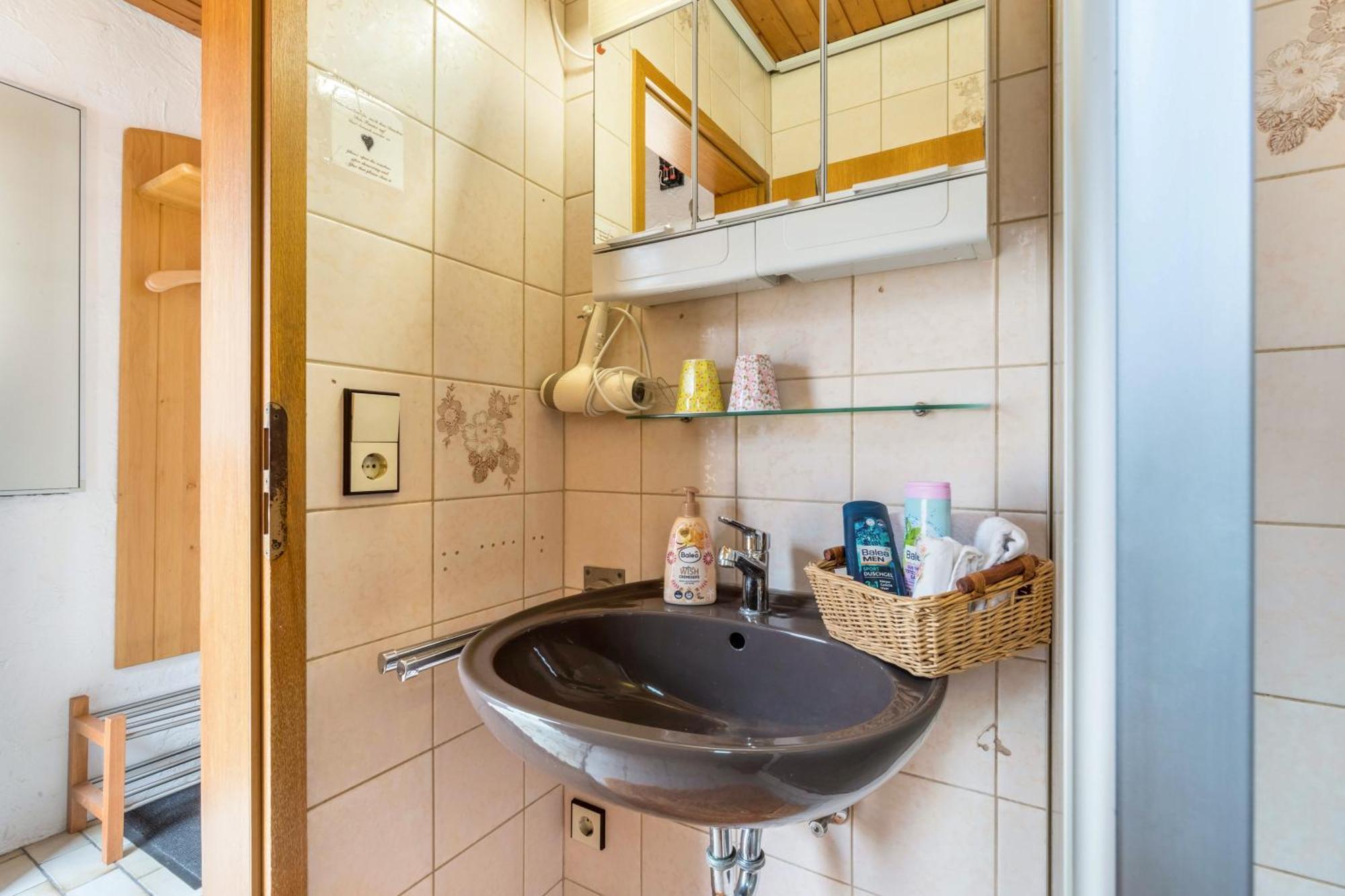 Apartmenthaus Ferienwohnungen Sila 바인슈타트 외부 사진